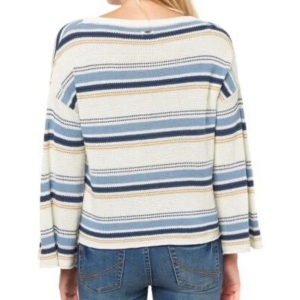 O'Neill Cropped Boxy Flared Sleeve Striped Surf Knit Sweater Woman's Size S Blue